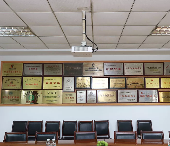 Ala Old Wine has won numerous authoritative certifications and honors